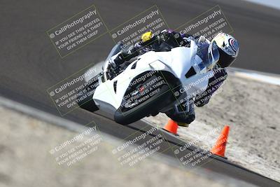 media/Nov-01-2025-TrackDaz (Sat) [[2b4d5192bc]]/B Group/1220pm (Turn 2 Outside)/